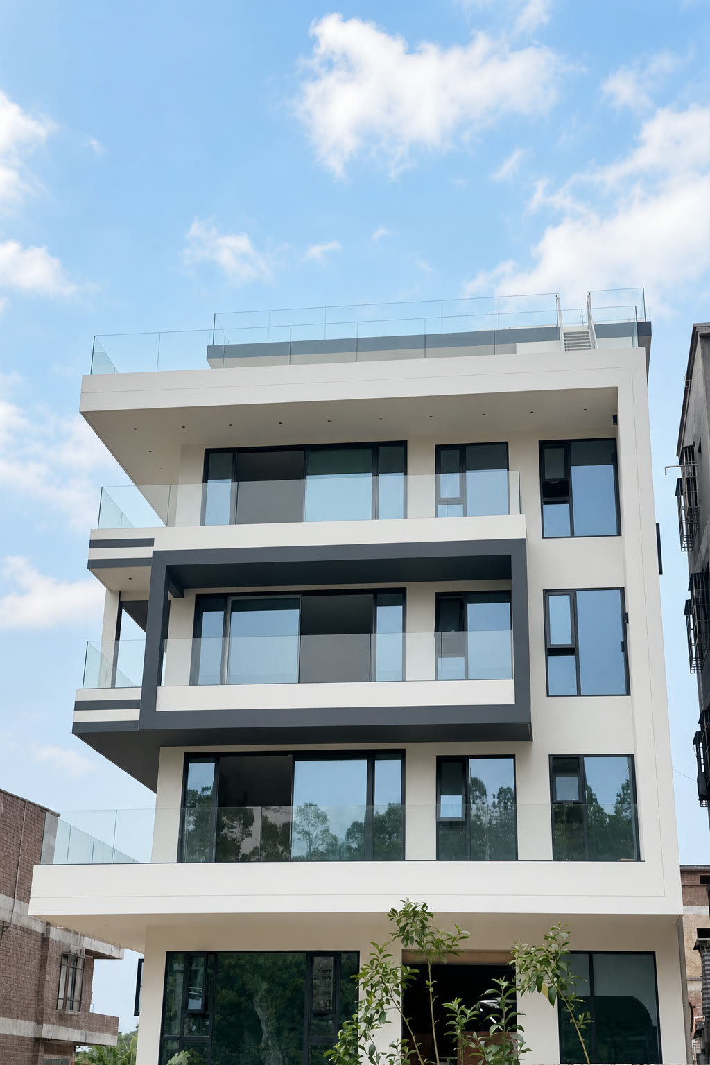 YULUX aluminum window & door project case: Urban Home - Ventilation and Daylight Upgrade - A real residential improvement reference showing practical aluminum window use for cleaner daylight, ventilation and daily living comfort. (Real Renovation Case)